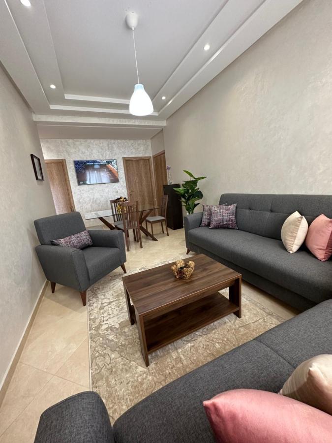 Apparemment De Luxe Bouznika Lägenhet Exteriör bild